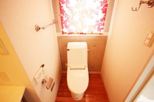 トイレの詰まりを直す方法